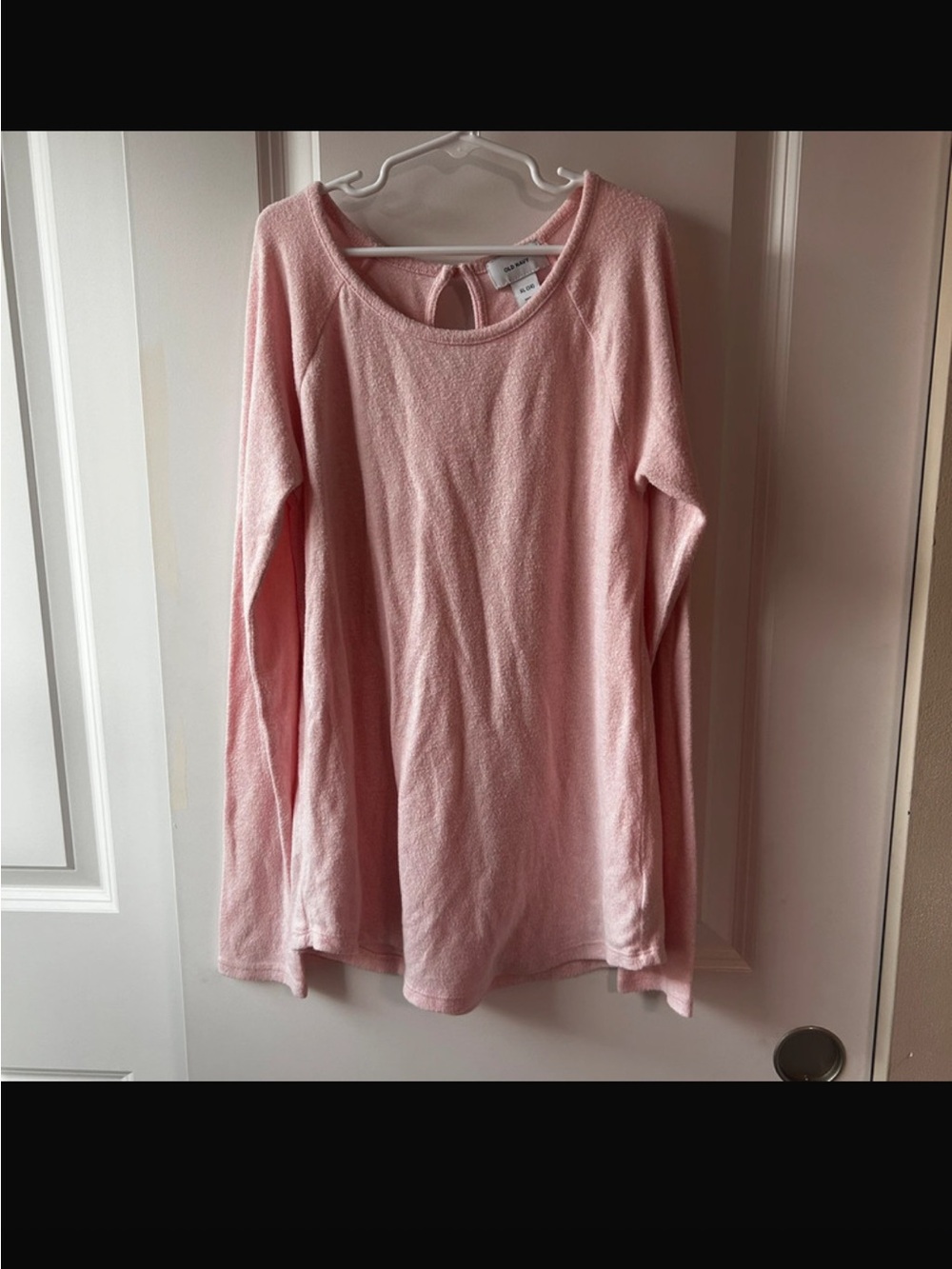 Old Navy Light Pink Long-Sleeve Scoop Neck Girls Top